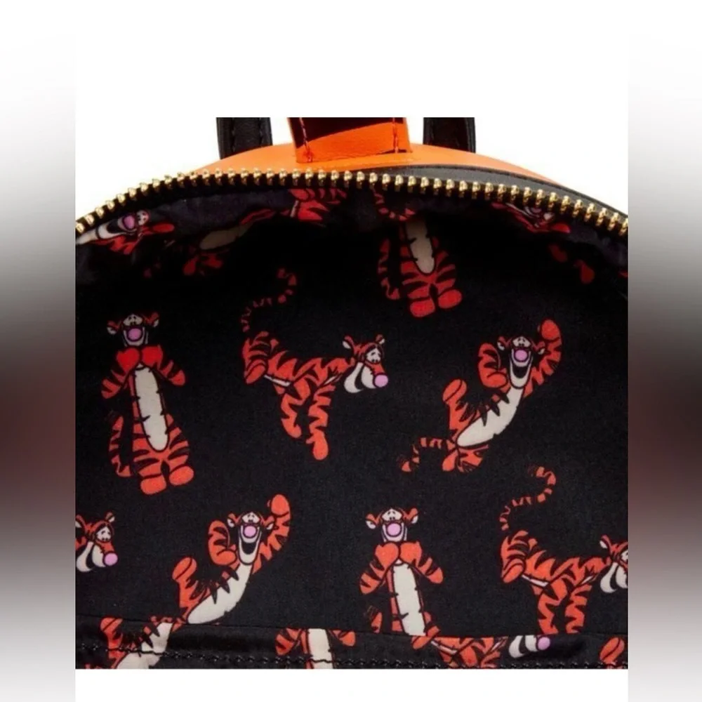 Loungefly Disney Winnie the‎ Pooh Tigger Cosplay Mini Backpack - Picture 5 of 8
